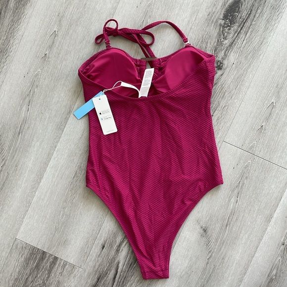 One piece bathing suit (brand new) - Picture 3 of 4